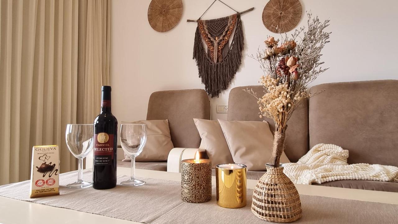 Desert Call Villa อารัด ภายนอก รูปภาพ