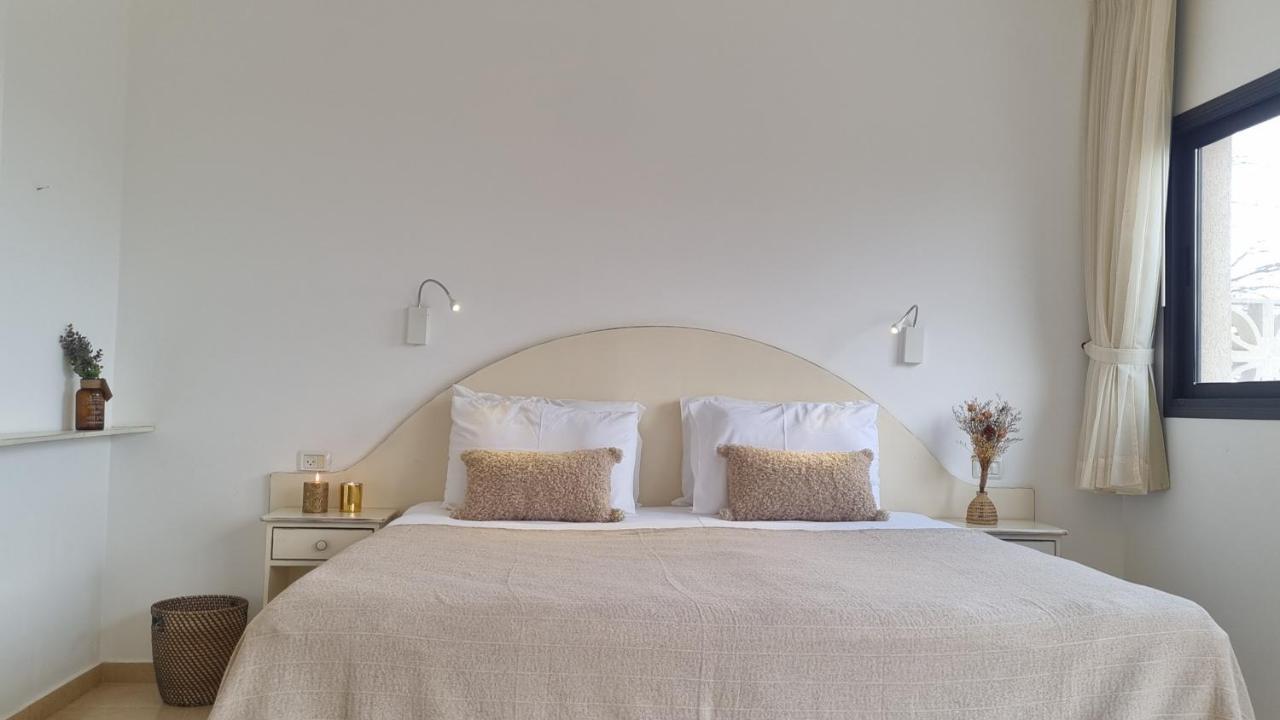 Desert Call Villa อารัด ภายนอก รูปภาพ