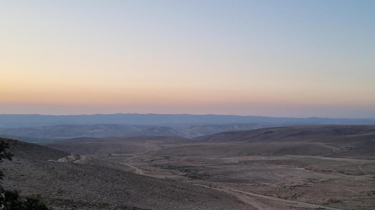 Desert Call Villa อารัด ภายนอก รูปภาพ