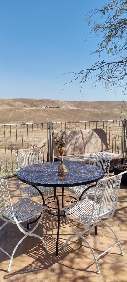 Desert Call Villa อารัด ภายนอก รูปภาพ